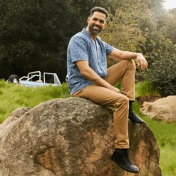 Men's Simple Palm Pattern Camp Shirt -New Navy Shop Mens Simple Palm Pattern Camp Shirt 101946 5 lg