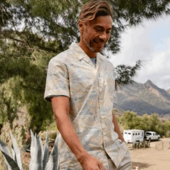 Men's Trippy Landscape Pattern Camp Shirt -New Navy Shop Mens Trippy Landscape Pattern Camp Shirt 101945 7 lg